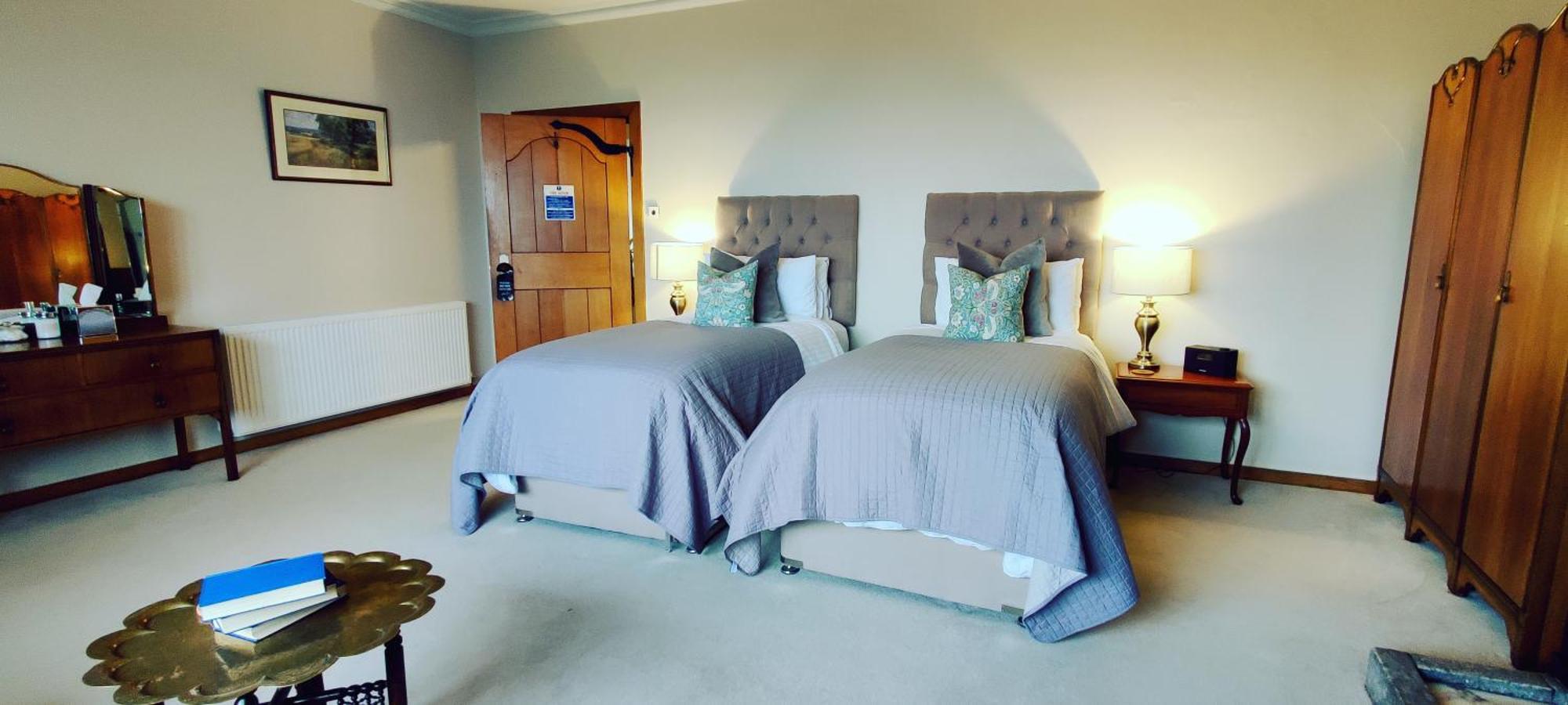 Luxury Bed And Breakfast At Bossington Hall In Exmoor, Somerset Porlock Værelse billede